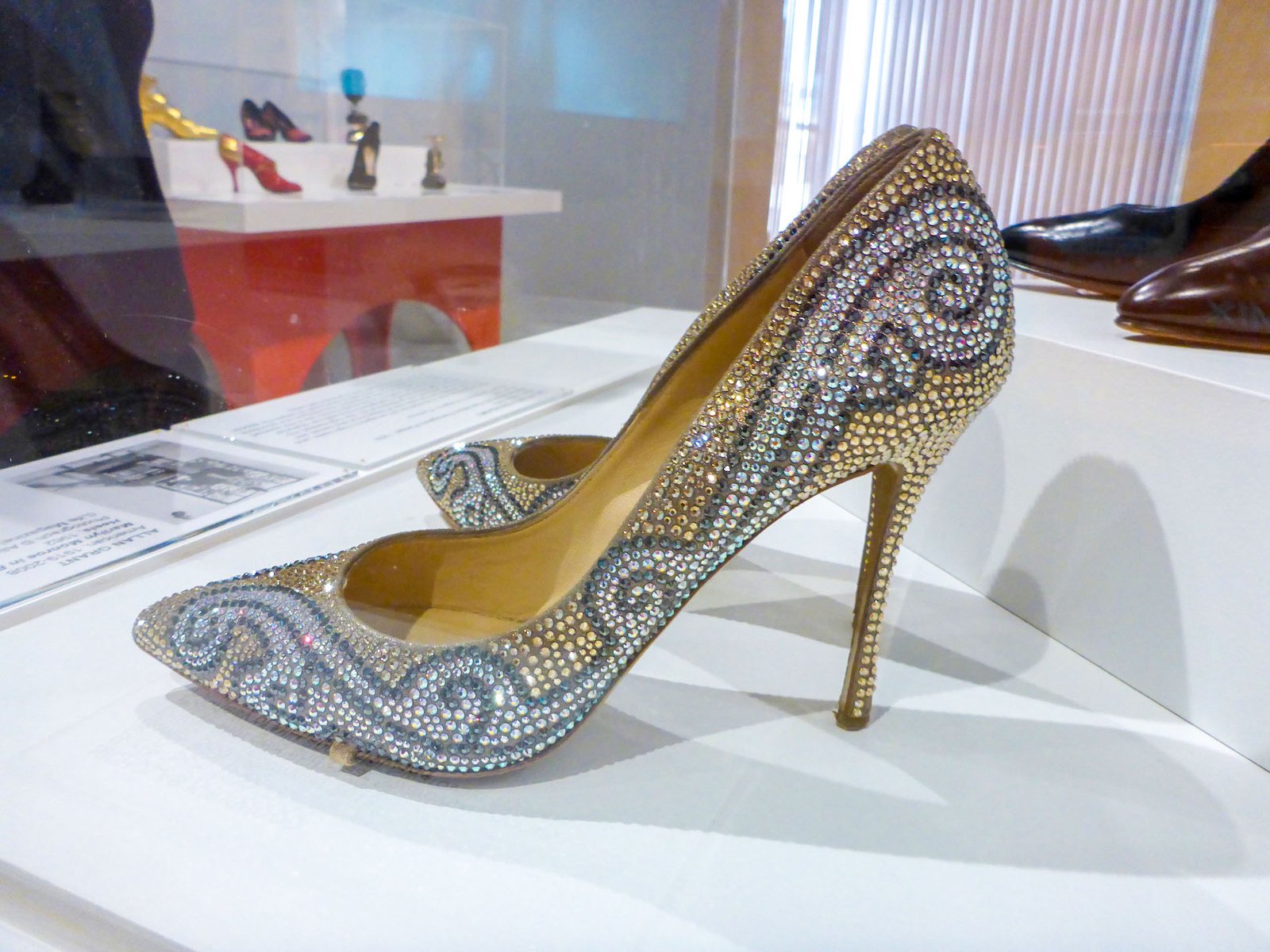 Palm Springs Killer Heels 108